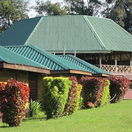 Iwokrama River Lodge Makari Exterior photo